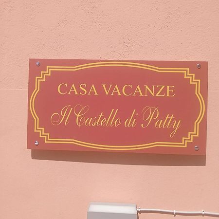 דירות קטאניה Il Castello Di Patty מראה חיצוני תמונה