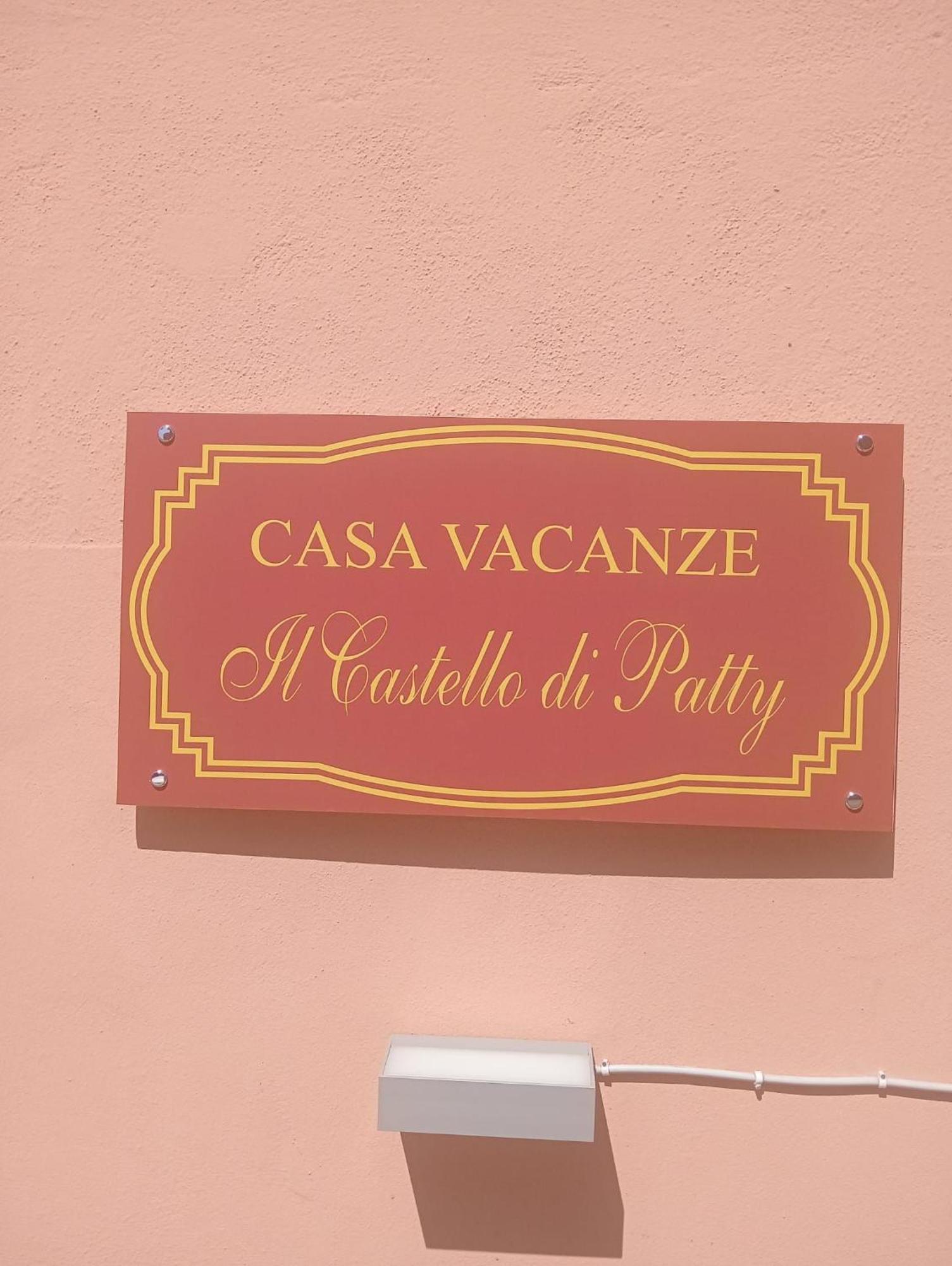 דירות קטאניה Il Castello Di Patty מראה חיצוני תמונה